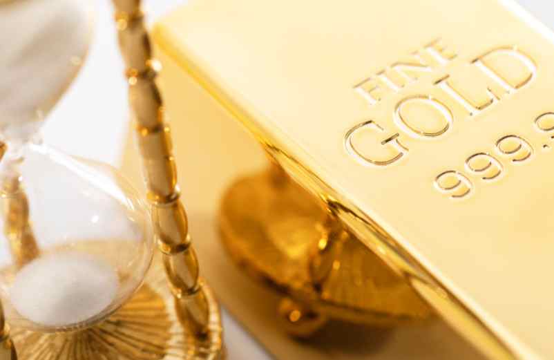 Investir dans l'or : est-ce une décision judicieuse ?