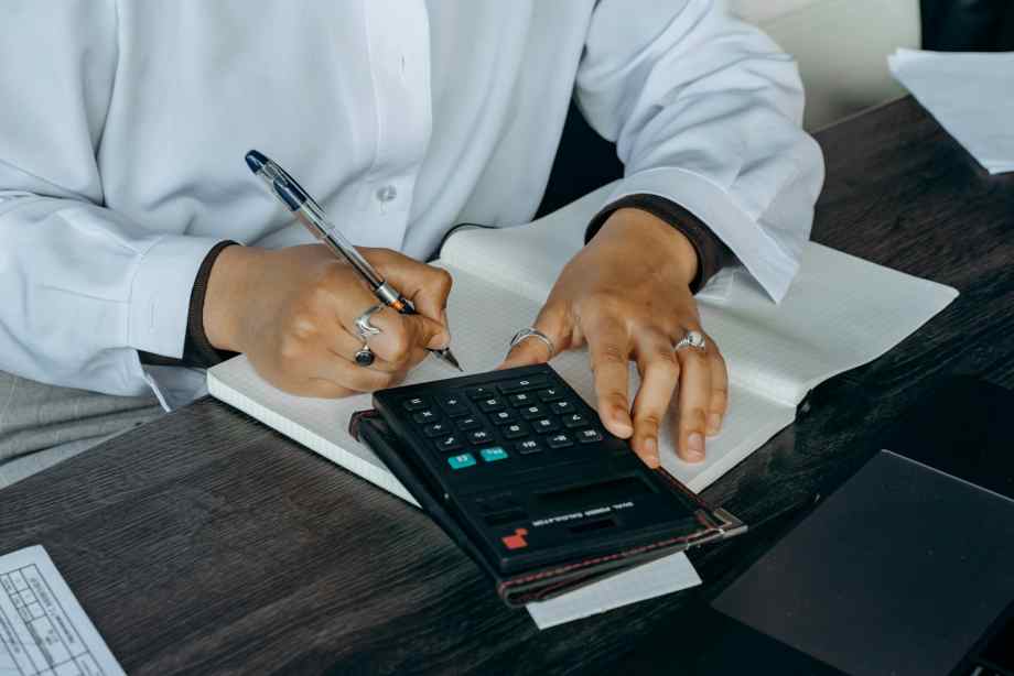 Comment payer moins d’impôts en France en toute légalité ? Les astuces des initiés