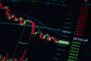 Pourquoi les cryptos sont-elles si volatiles ? Nouvelle École