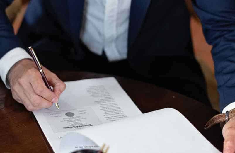 Quels sont les délais pour obtenir l’autorisation de travail ? Nouvelle École